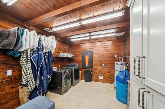 24118 Margerstadt Road, Hockley, TX 77447