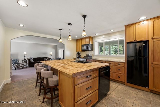 50 Goat Trail, Sandpoint, ID 83864
