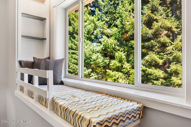 50 Goat Trail, Sandpoint, ID 83864