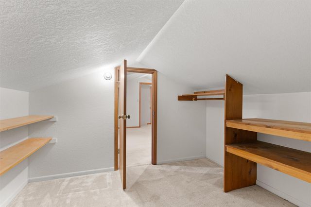605 Oak Crest LN, Georgetown, TX 78628