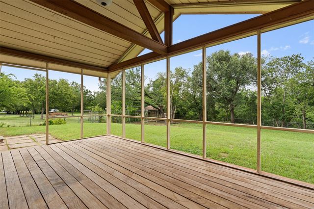 605 Oak Crest LN, Georgetown, TX 78628