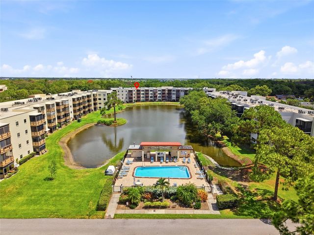 6190 80TH STREET N 403, St Petersburg, FL 33709