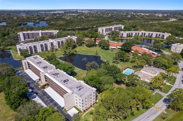 6190 80TH STREET N 403, St Petersburg, FL 33709
