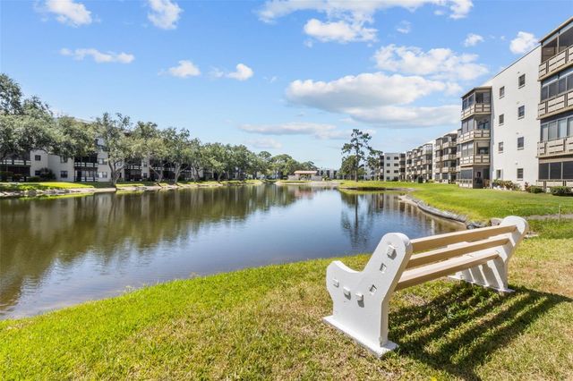 6190 80TH STREET N 403, St Petersburg, FL 33709