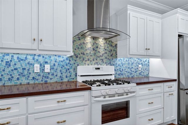 24 Bitter End Court, Waverly, GA 31565