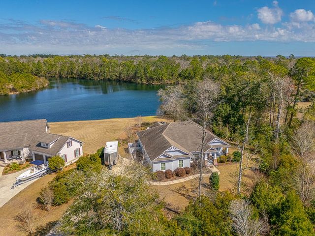 24 Bitter End Court, Waverly, GA 31565