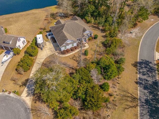 24 Bitter End Court, Waverly, GA 31565