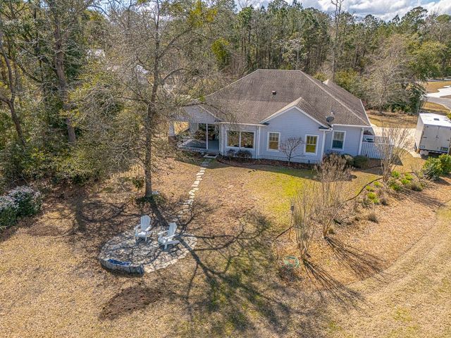 24 Bitter End Court, Waverly, GA 31565