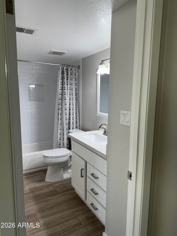 6438 N 77TH Way, Scottsdale, AZ 85250