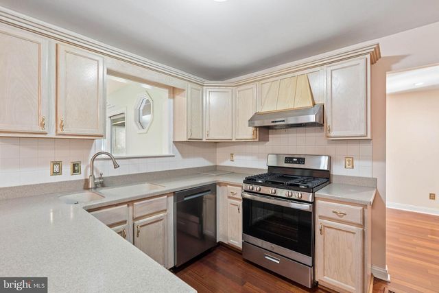 4 VEITCH CT, Baltimore, MD 21236
