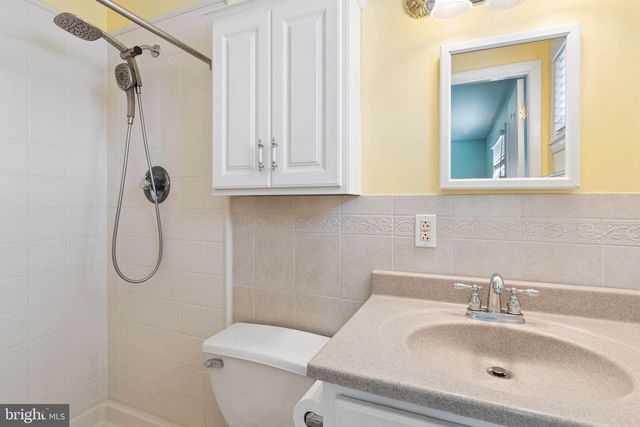 4 VEITCH CT, Baltimore, MD 21236