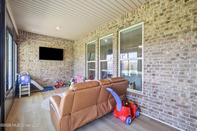 9225 Natures Trail, Biloxi, MS 39532