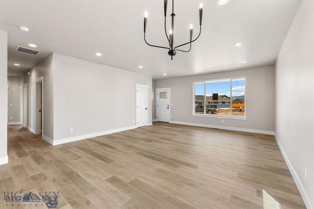 2307 Oriole Drive, Belgrade, MT 59714