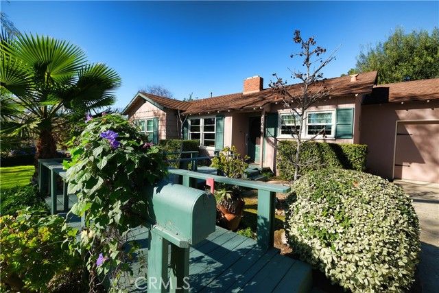 1060 Grandview, Fullerton, CA 92835