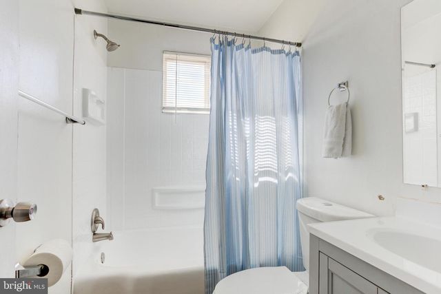 3835 26TH AVE, Temple Hills, MD 20748