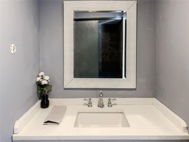 9016 NE 19th Street, Oklahoma City, OK 73141