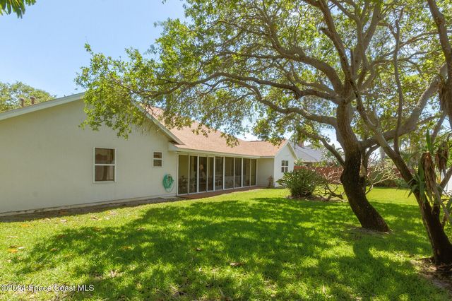410 Oriole Lane, Indialantic, FL 32903