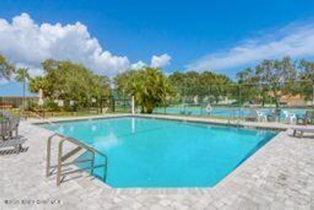 410 Oriole Lane, Indialantic, FL 32903