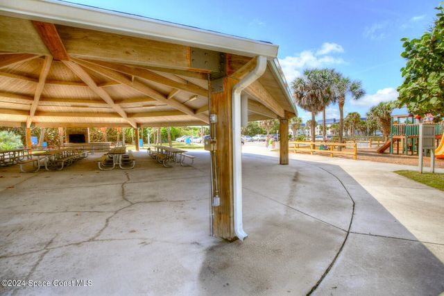 410 Oriole Lane, Indialantic, FL 32903