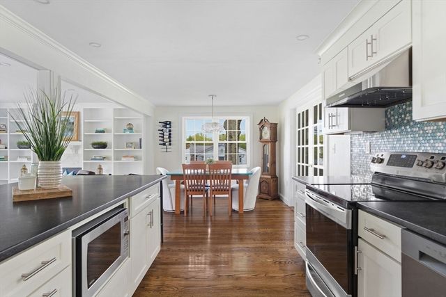 59 Amor Rd, Milton, MA 02186