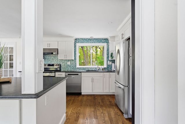 59 Amor Rd, Milton, MA 02186