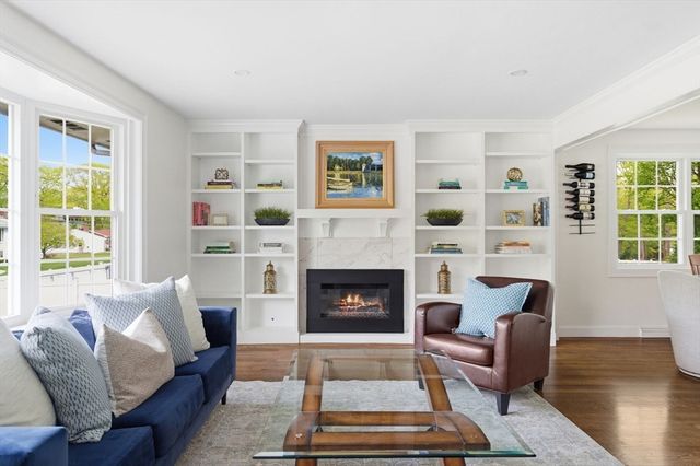 59 Amor Rd, Milton, MA 02186