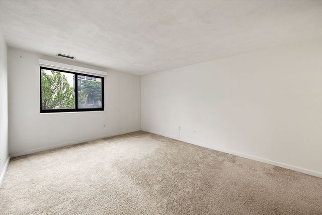 1600 Massachusetts Avenue 205, Cambridge, MA 02138