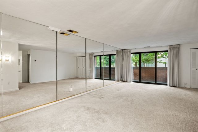 1600 Massachusetts Avenue 205, Cambridge, MA 02138