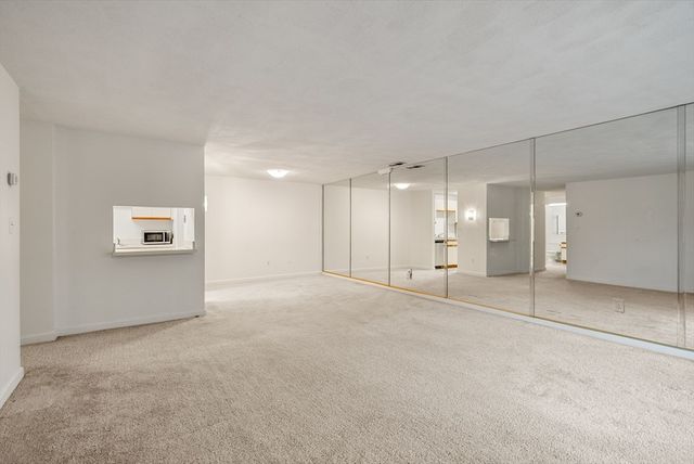 1600 Massachusetts Avenue 205, Cambridge, MA 02138