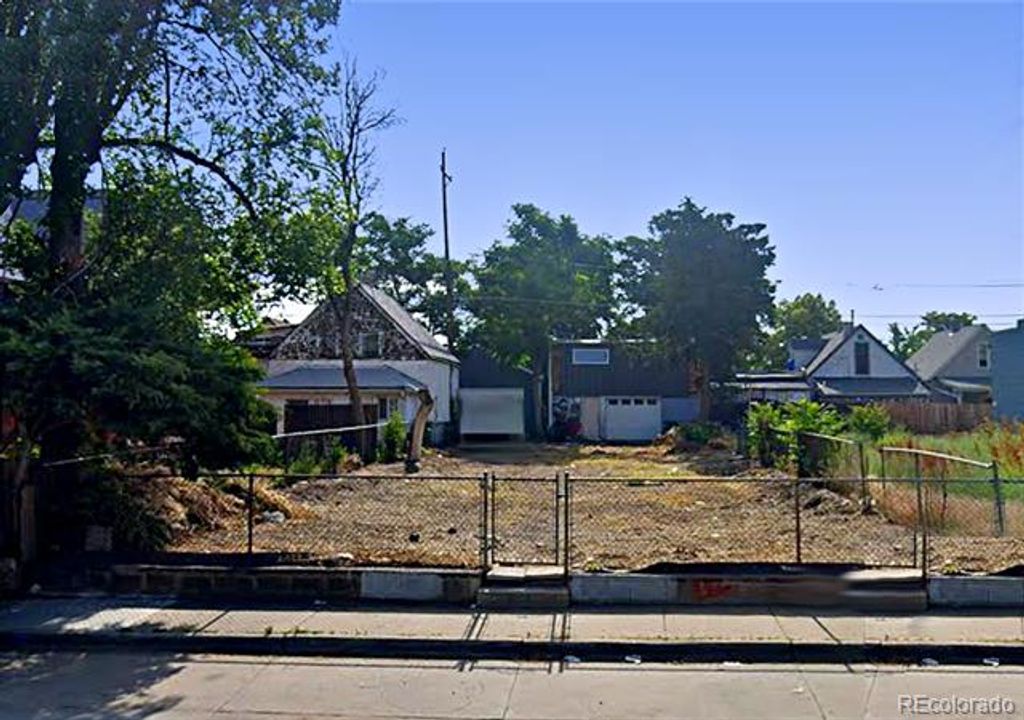 326 Santa Fe Drive, Denver, CO 80223