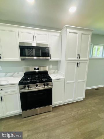 5704 ADLEIGH AVE, Baltimore, MD 21206