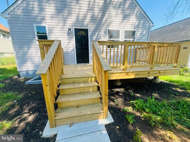 5704 ADLEIGH AVE, Baltimore, MD 21206