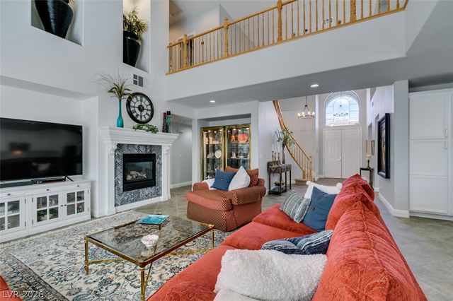8909 Monte Oro Drive, Las Vegas, NV 89131