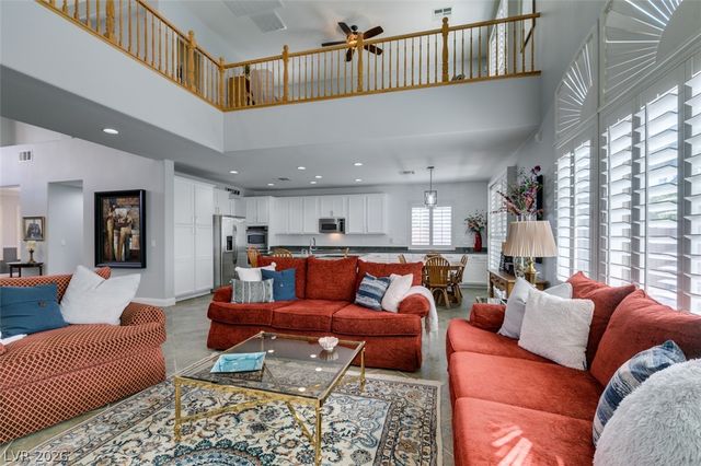 8909 Monte Oro Drive, Las Vegas, NV 89131