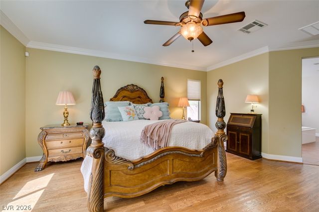 8909 Monte Oro Drive, Las Vegas, NV 89131