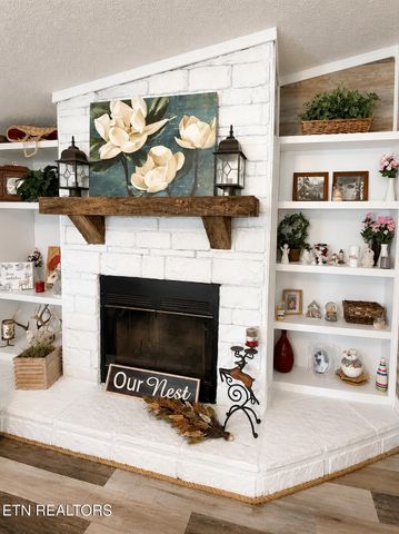 868 Fritzsche Loop, Jamestown, TN 38556