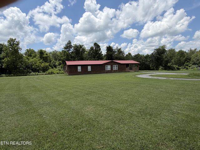868 Fritzsche Loop, Jamestown, TN 38556