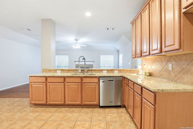9230 Scotford, Helotes, TX 78023