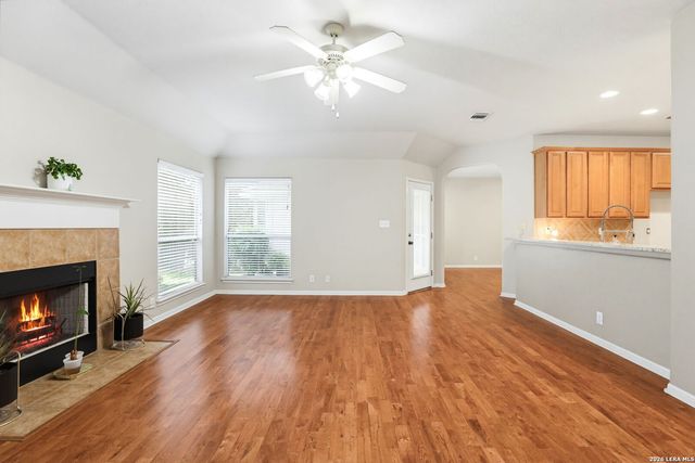 9230 Scotford, Helotes, TX 78023