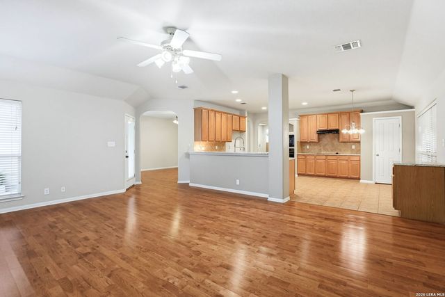 9230 Scotford, Helotes, TX 78023