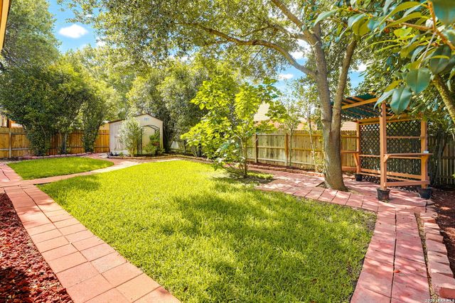 9230 Scotford, Helotes, TX 78023