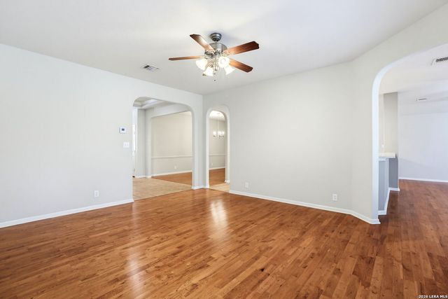 9230 Scotford, Helotes, TX 78023