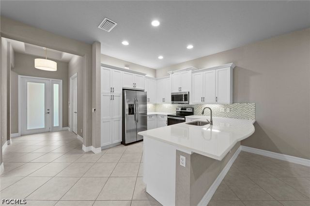 11952 Five Waters CIR, Fort Myers, FL 33913