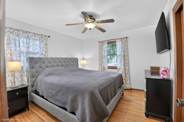 3701 Knoll Ridge, Cedar Falls, IA 50613