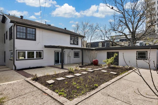 2506 Avalon Place, Houston, TX 77019