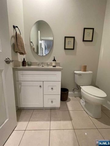 54 Mechanic Street, Ramsey, NJ 07446