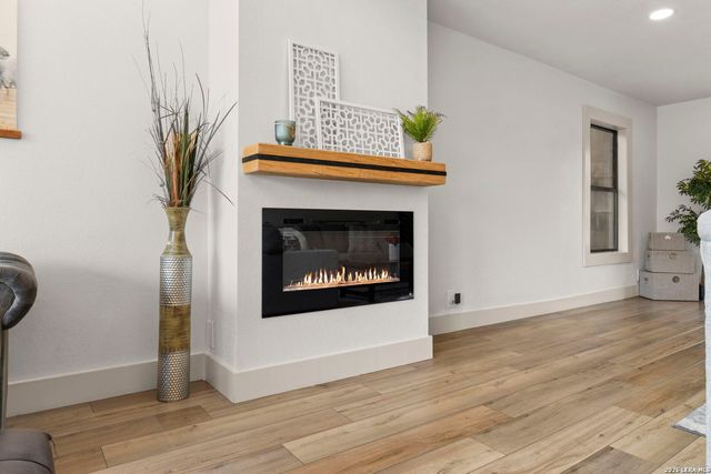 28003 Yodel Hil, San Antonio, TX 78260