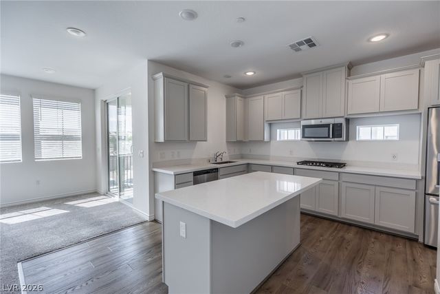2555 Hampton Road 8206, Henderson, NV 89052