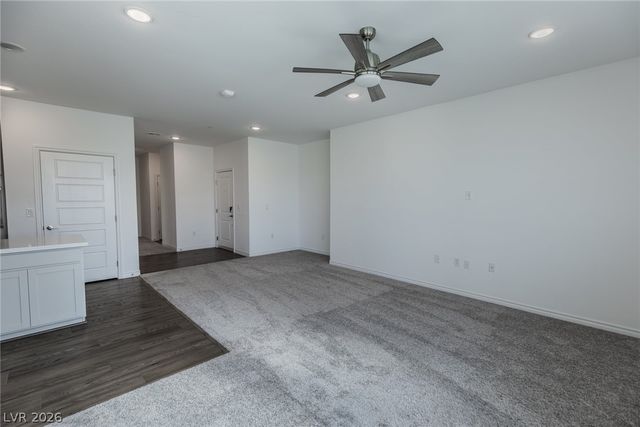 2555 Hampton Road 8206, Henderson, NV 89052