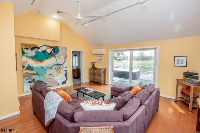 1714 Linvale-Harbourton R, West Amwell Twp., NJ 08530